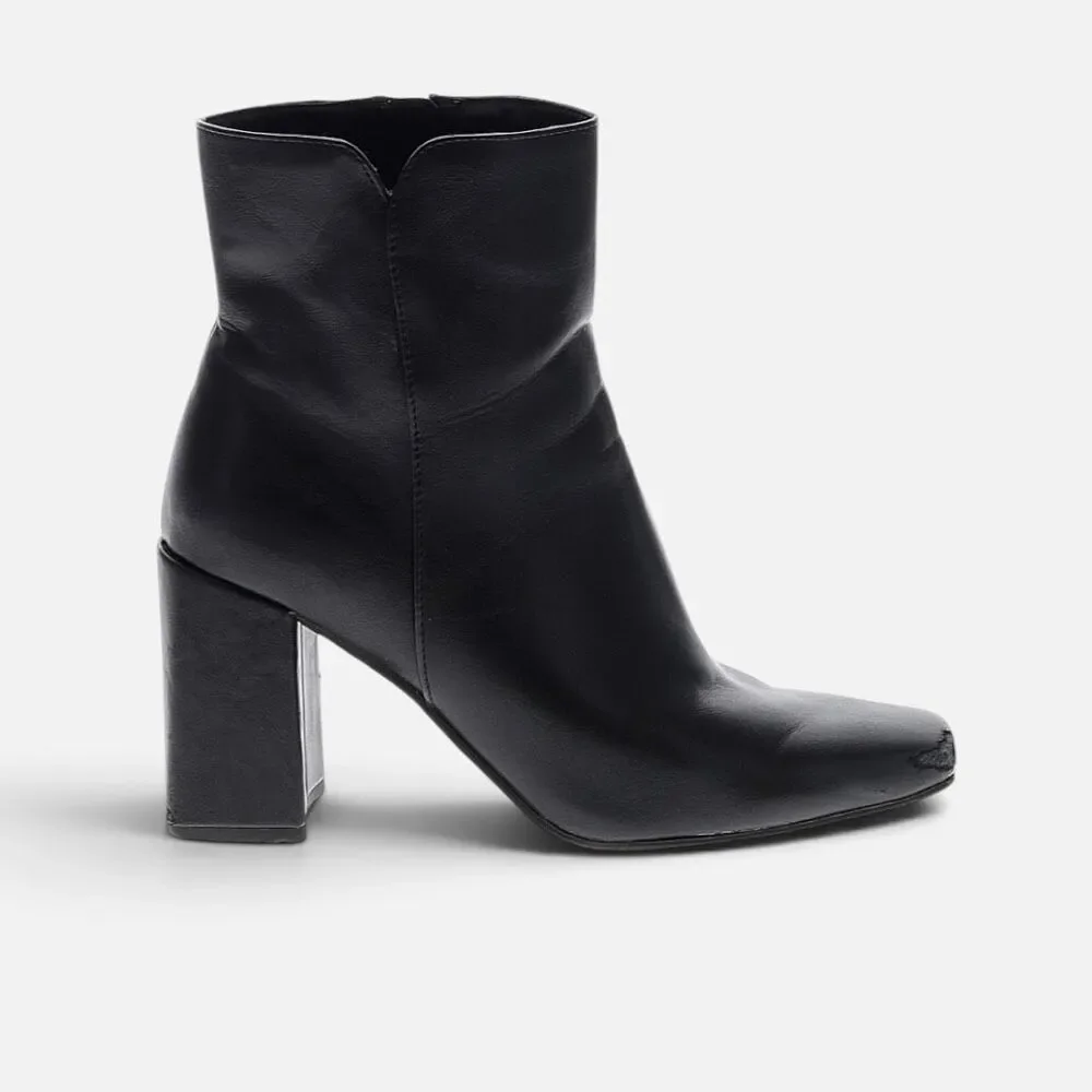 Kelly & Katie Square Toe Boots Black Ankle Bootie 8M